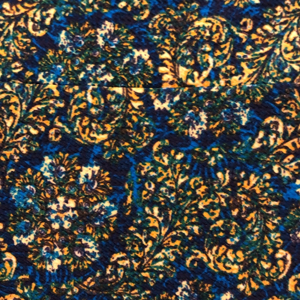 Lularoe Casey  skirt 3x perfect condition. NWOT